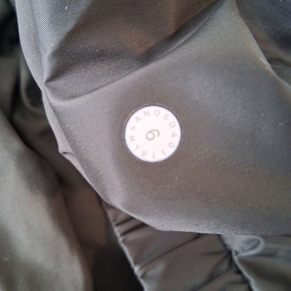 ❤️ Lululemon Above The Clouds Jacket in Evergreen Size 6 - Picture 10 of 12